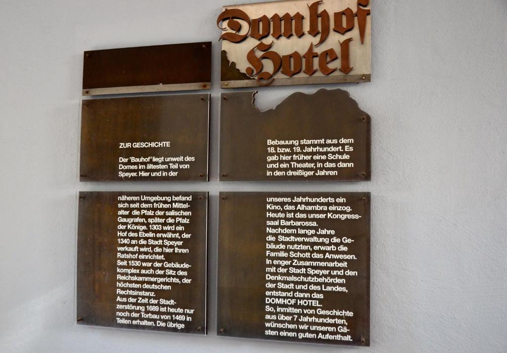 Hotel Domhof Špýr Exteriér fotografie